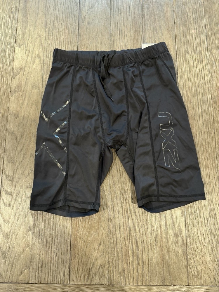 Mens 2XU Compression Shorts Running Half Tights Black Medium