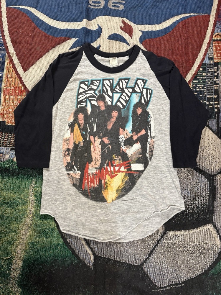 Vintage Kiss Animalize Concert Tour 1984 T-shirt Size Large Raglan 80s Rare
