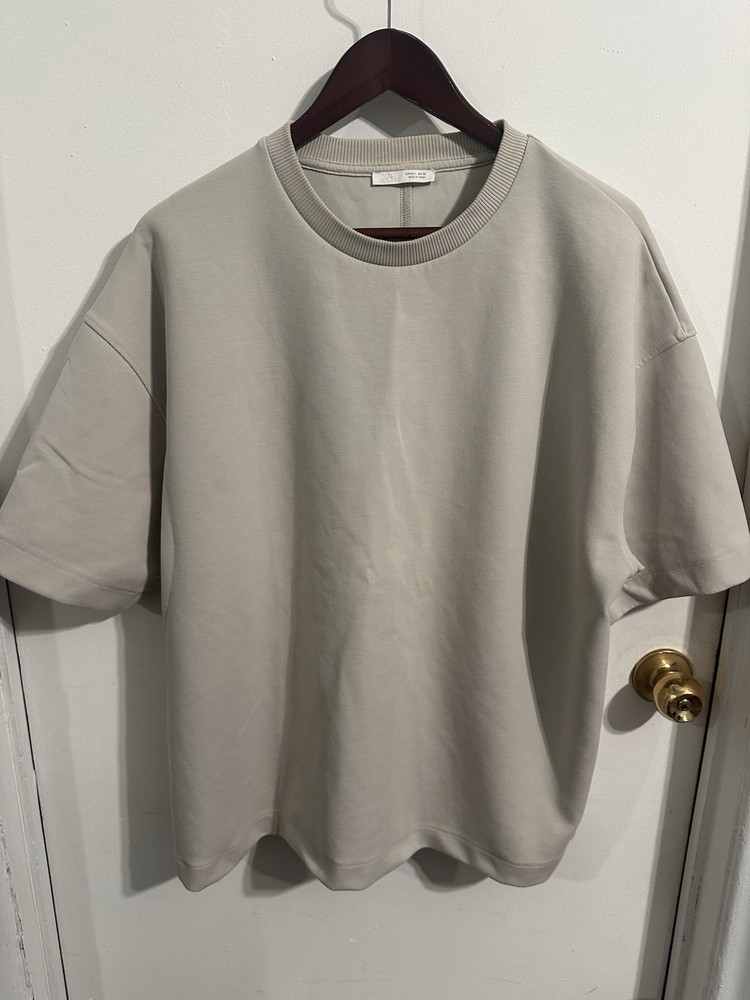 ZARA Men's Beige Solid Crew Neck Short Sleeve T-Shirt, Size L Regular