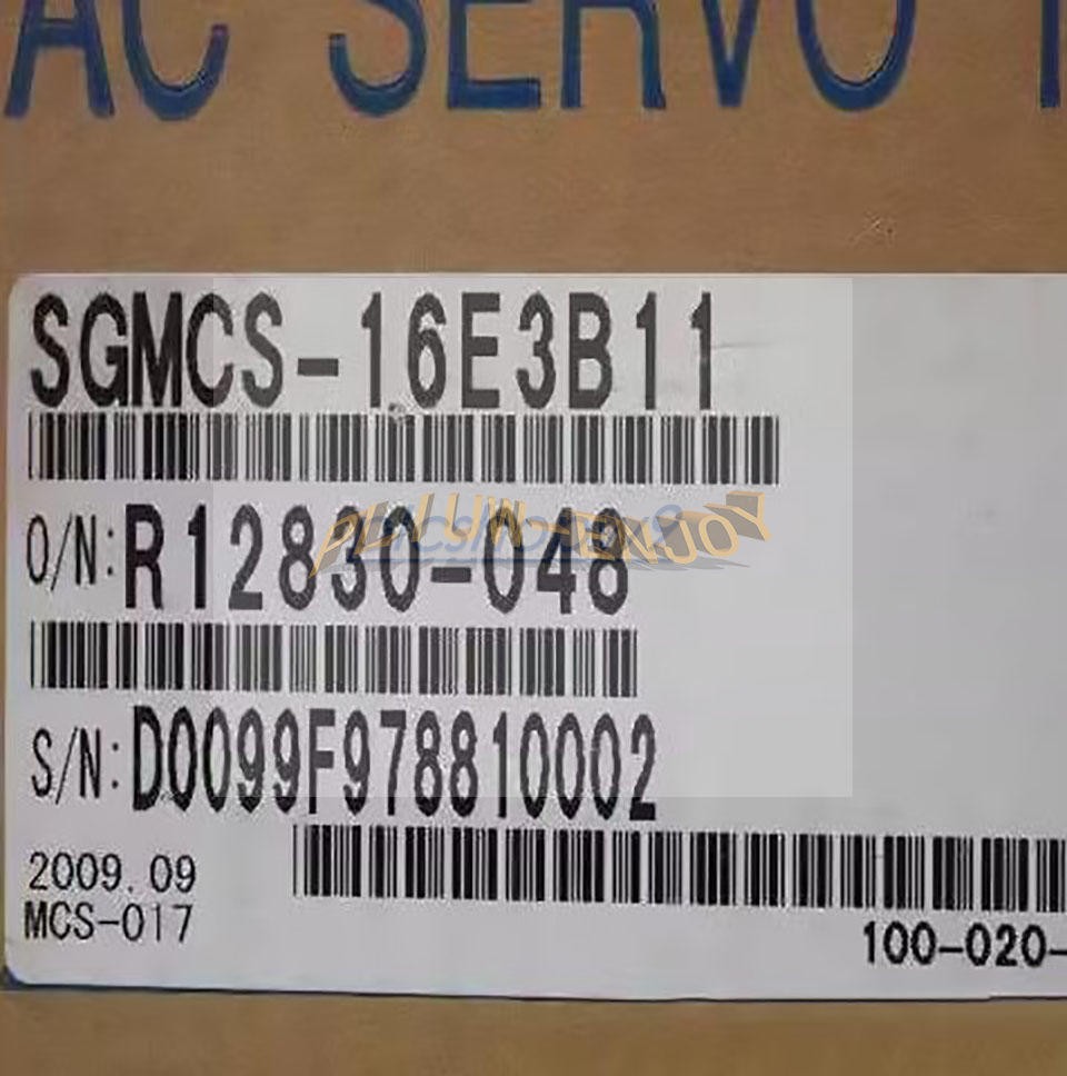 One New Yaskawa Servo Motor Sgmcs-16E3B11