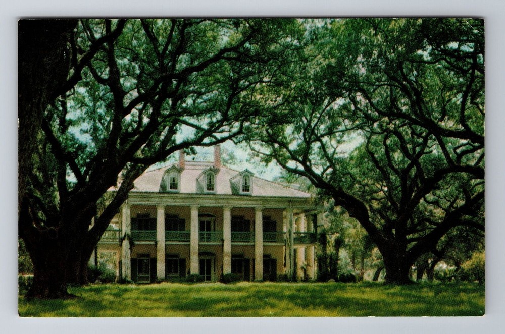 Vacherie LA- Louisiana, Oak Alley Plantation, Antique, Vintage Souvenir Postcard