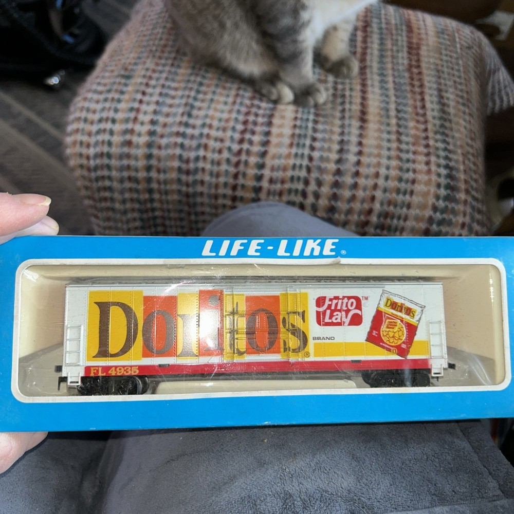 HO-Scale Life Like 50’ Doritos Box Car. New Vintage.