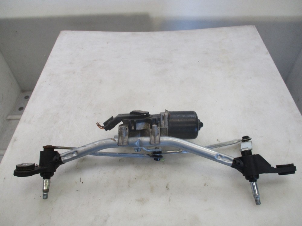 Mechanism + engine front wiper Renault CLIO III 8200268931