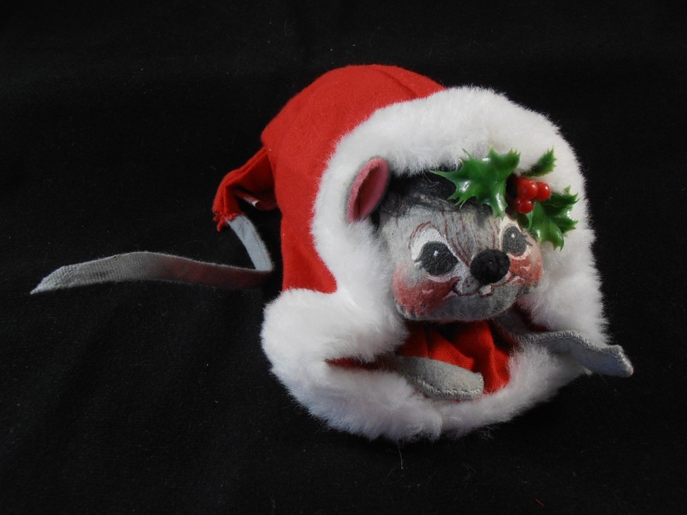 Annalee Plush Doll Christmas Mouse In Santa Claus Hat