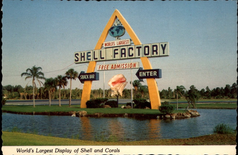 Shell Factory Naples Florida vintage postcard k727