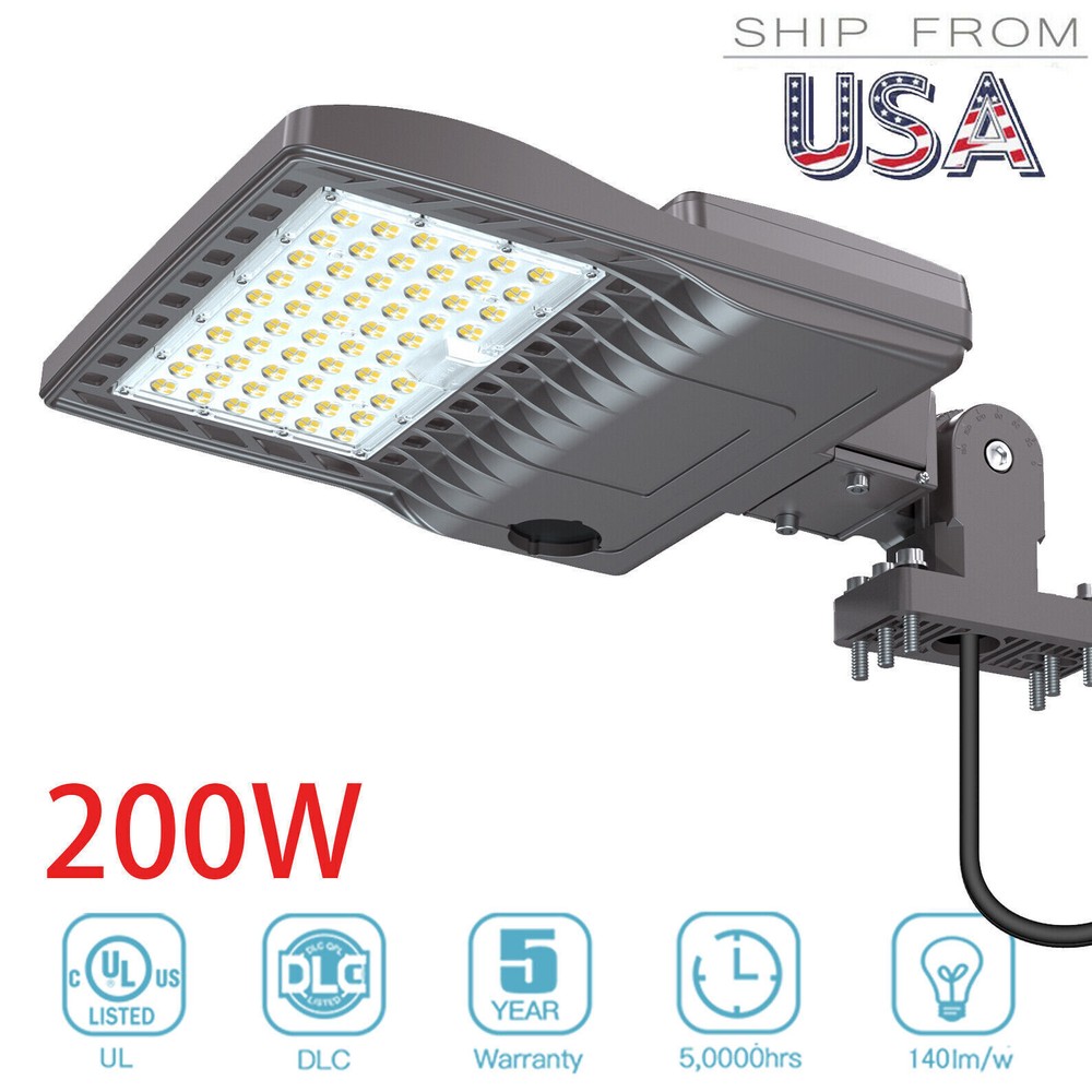 200W LED Shoebox Light IP65 Waterproof Outdoor Street Parking Lamp 5000K Daylight
