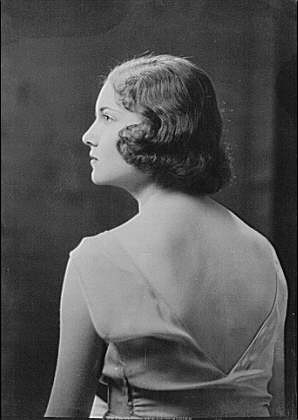 Photo:Emerson,Lillian,Miss,portrait photographs,women,A Genthe,1932
