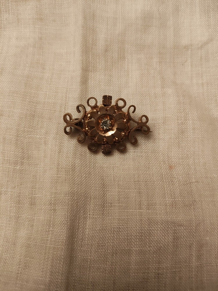 Antique Victorian Art Deco Floral Rhinestone Gold Tone Pin 1