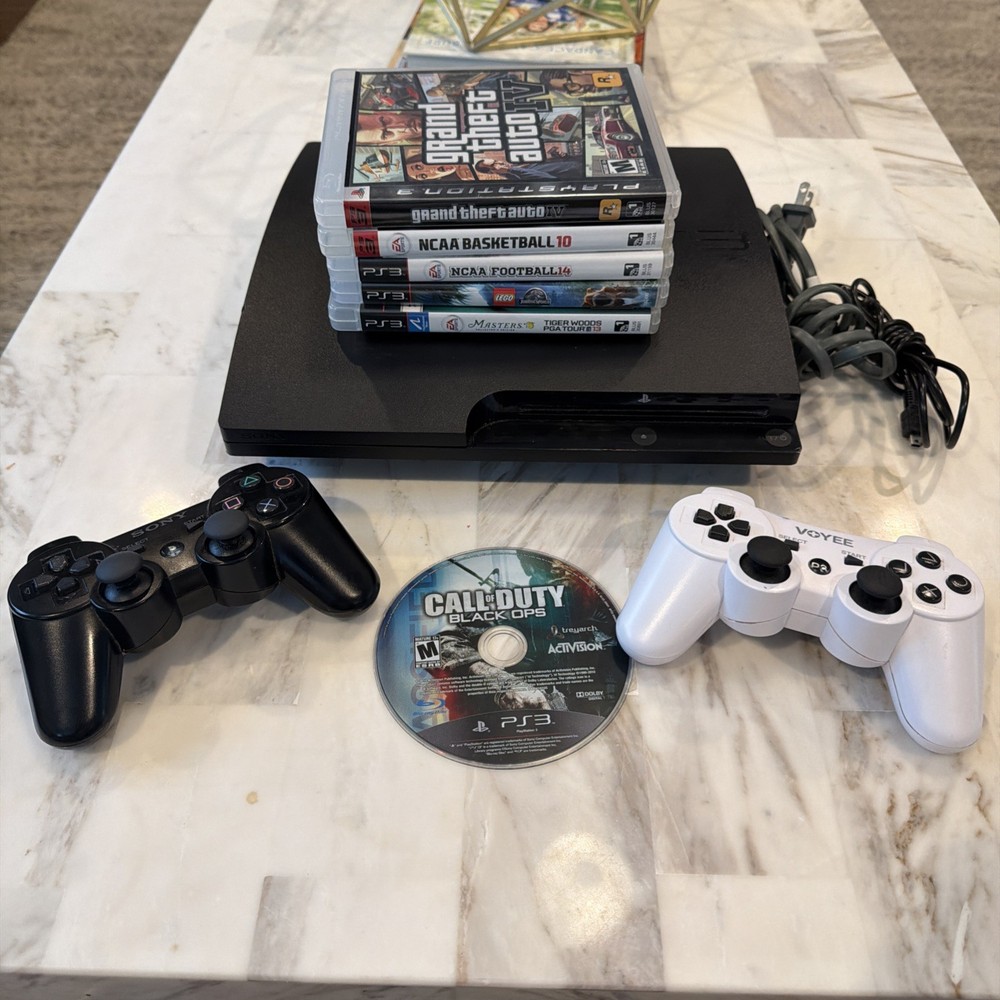 Sony PlayStation 3 Slim 160GB CECH-3001A Console Bundle PS3 Controllers GTA COD