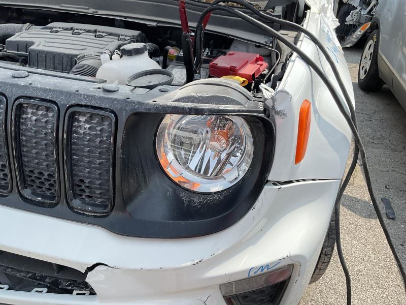 Driver Headlight Brow Style Bumper Contour Fits 19-20 RENEGADE 4531501