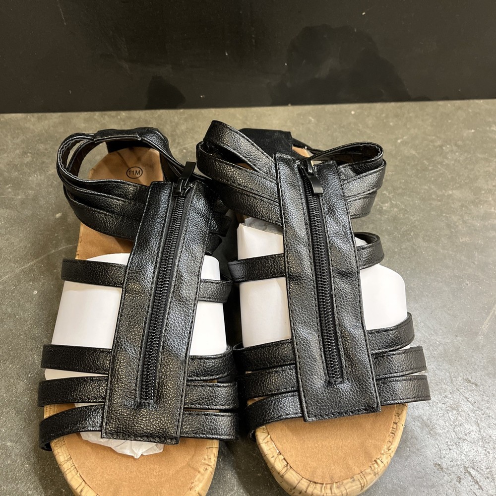 womens sandals size 11