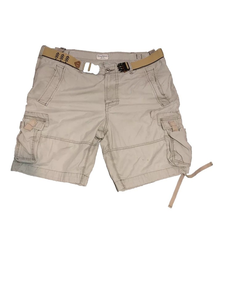 Tommy Bahama Men 40 Cargo Shorts by Tommy Hilfiger