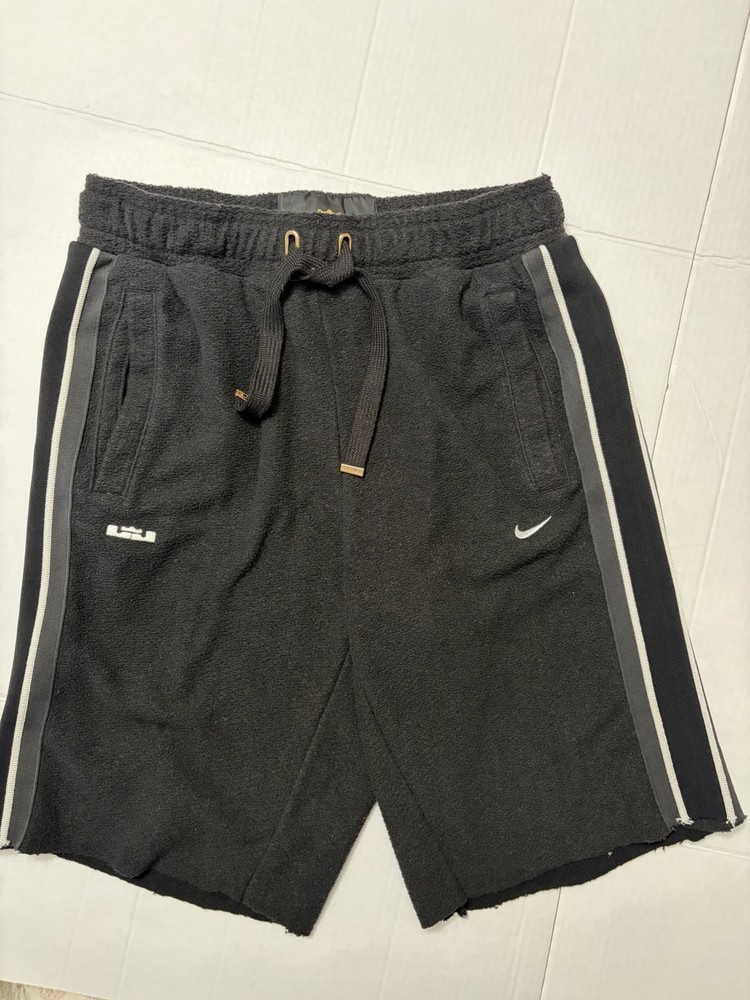 Nike LeBron Standard Issue Cutoff Fleece Shorts-Black Crown Logo Men’s Medium