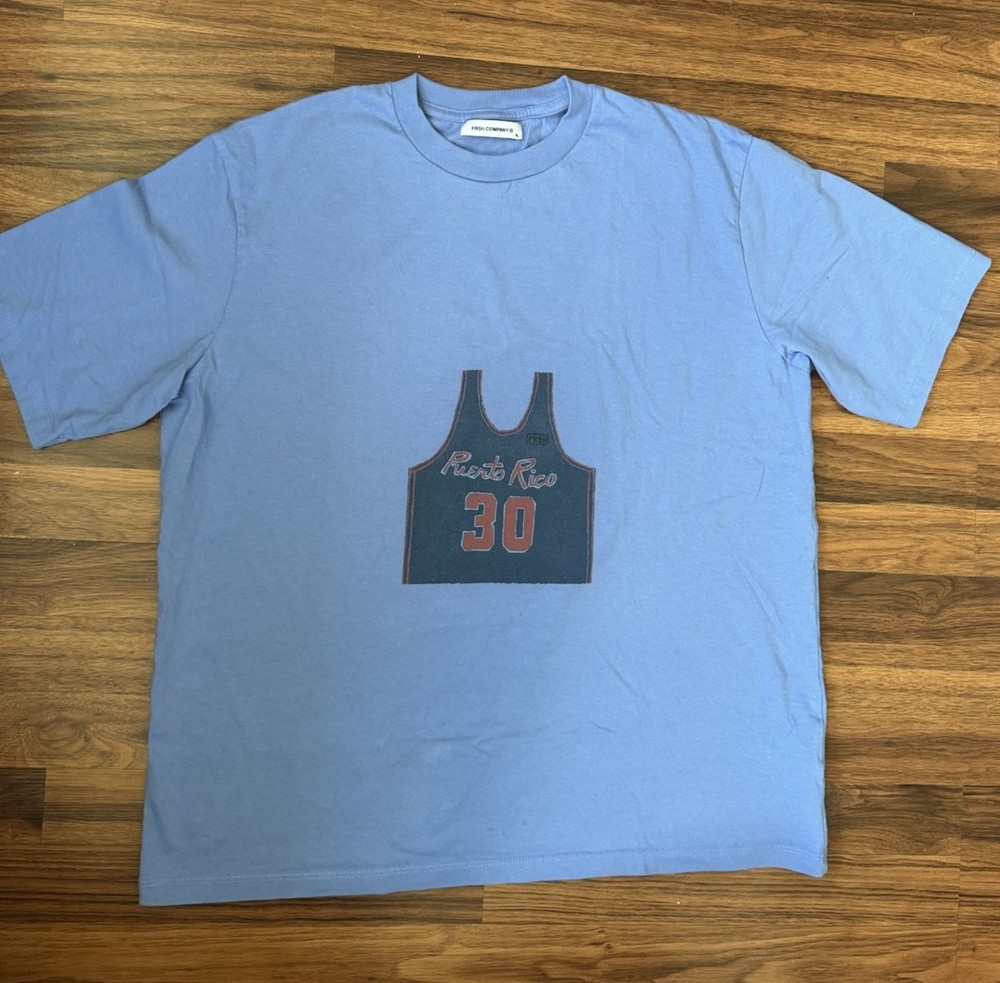 Bad Bunny March Size XL
