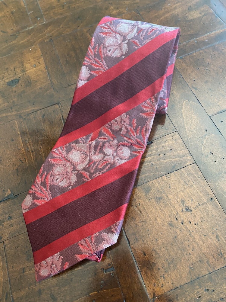 Villa Bolgheri Tie -  4in Red Leaf Silk Necktie - Men's Classic Italian