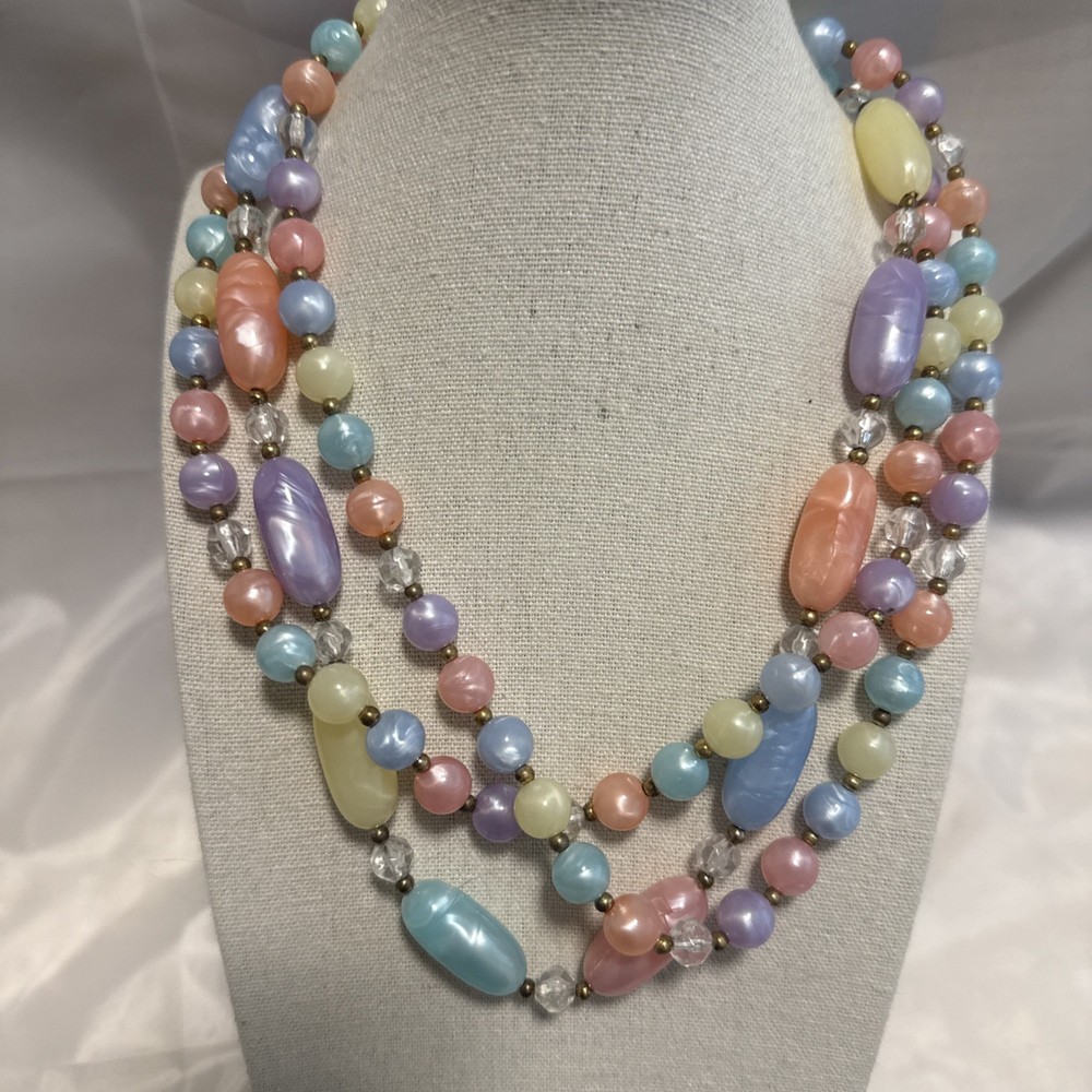 Vintage Pastel Three Strand Lucite Necklace Japan 20”