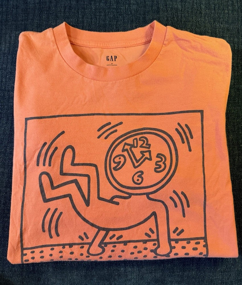 Gap Men’s Size Medium Salmon Pink Tee With Clock Graphic