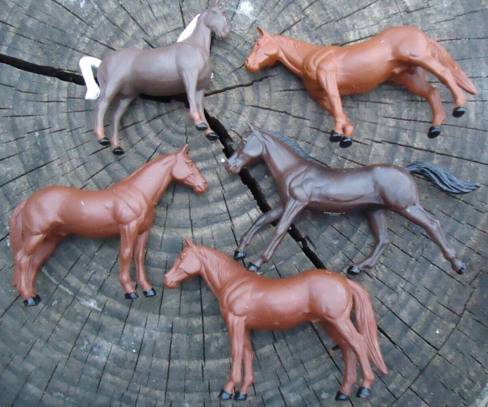 Ertl Horse Lot 5 Brown Assortment Collectible Toy Figures Farm Animal Decoration