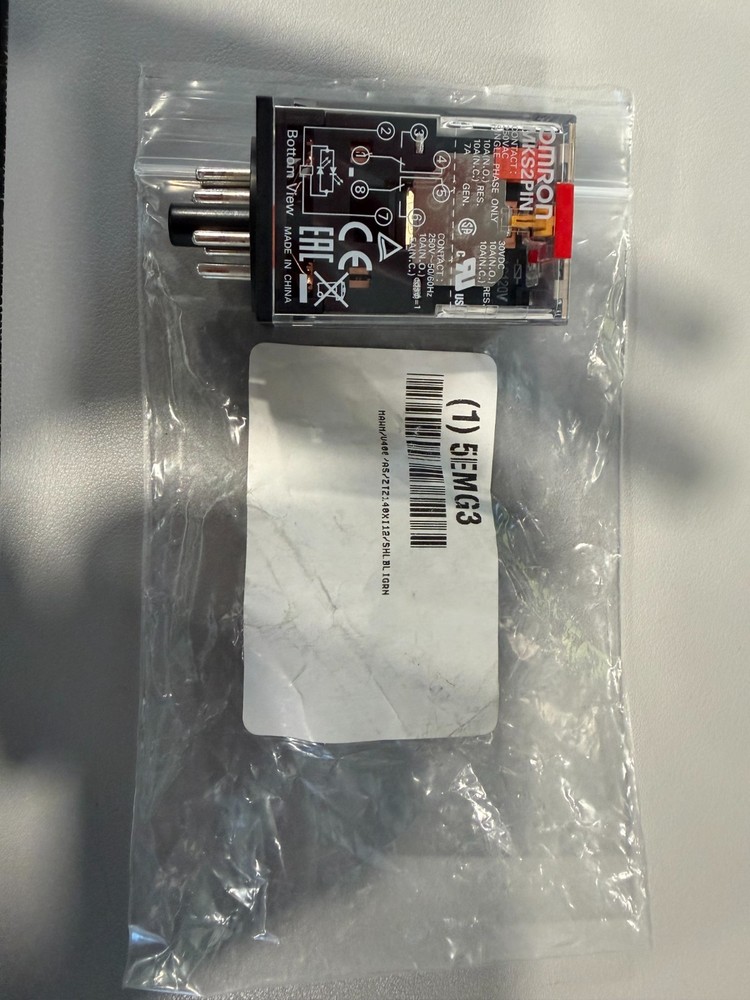 OMRON General Purpose Relay: Socket Mounted, 10 A Current Rating, 120V AC, 8 Pin