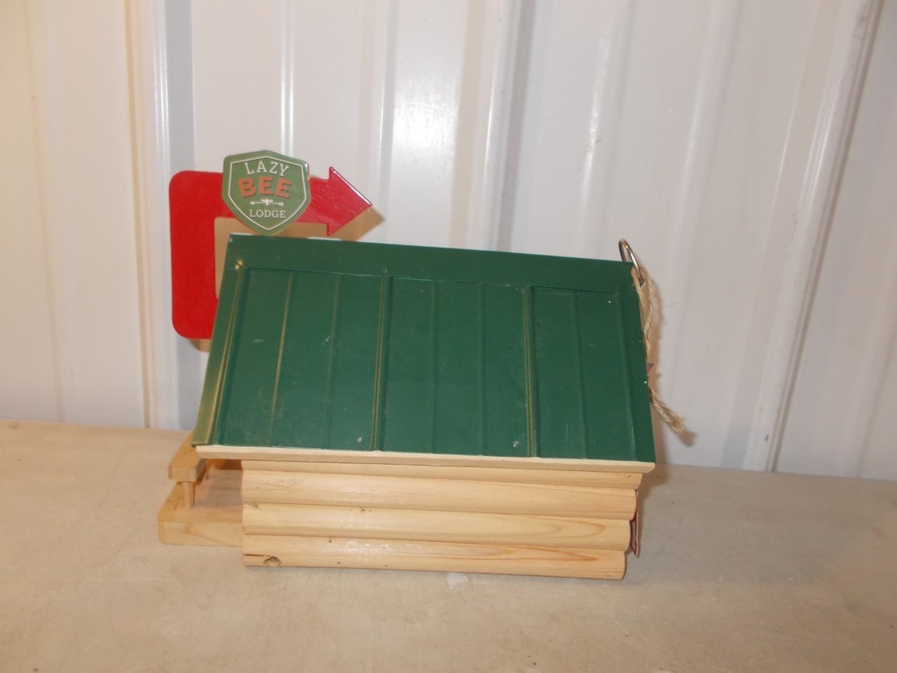 LAKE & CABIN NATURE COLLECTION B PANACEA LAZY BEE LODGE INSECT Shelter - New