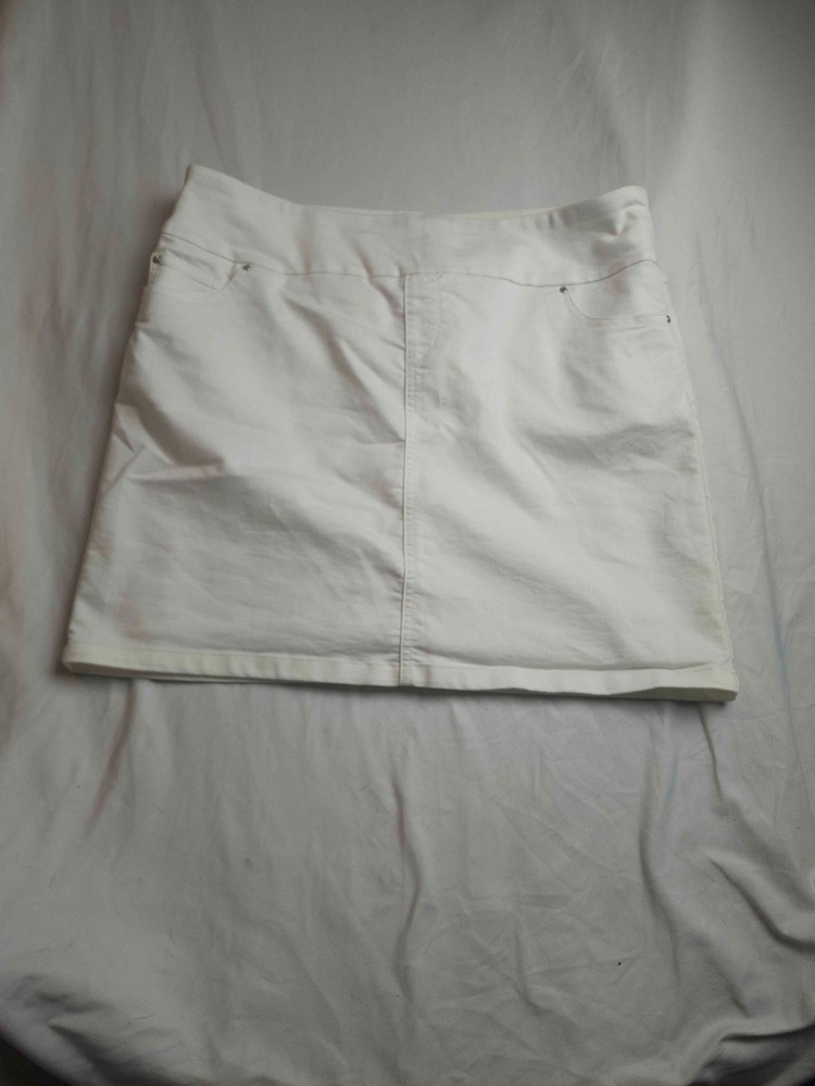 SC & CO Skort Womens XL White Minimalist Athleisure Clean Girl Golf Sporty Chic