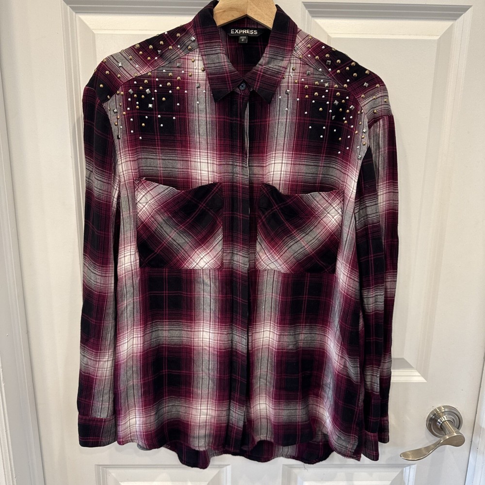 Plaid Boyfriend Shirt with Studs for Women – Long Sleeve Collared Button-Down in Size S