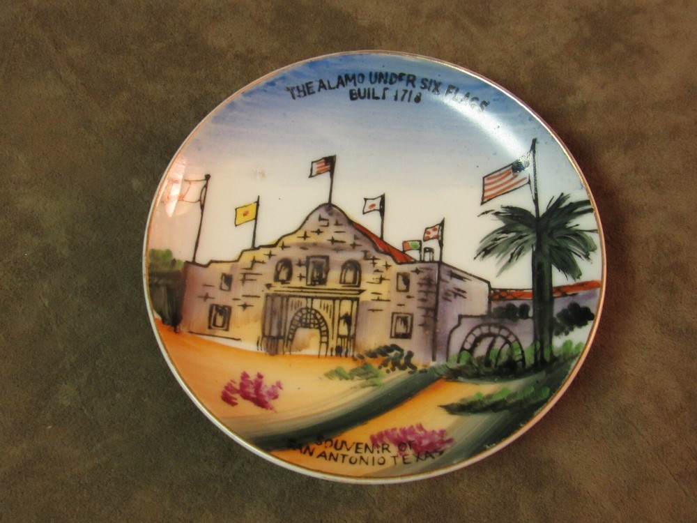 Vintage 1950s Mini Alamo Six Flags San Antonio Texas Porcelain Plate Japan Souvenir  