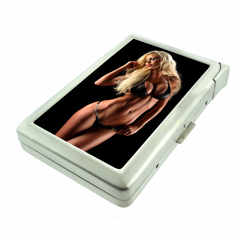 Rock And Roll Pin Up Girls D3 100's Size Cigarette Case with Built in Lighter