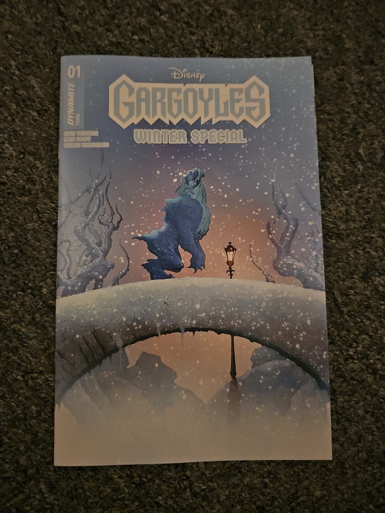 Gargoyles Winter Special #1 Cover A Lee & Chung