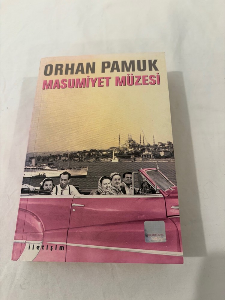 Orhan Pamuk Masumiyet Muzesi (ex-library)