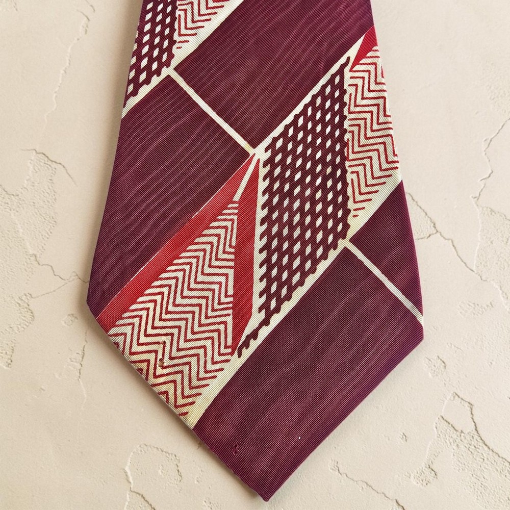 Vtg 1940s 1950s Atomic Wide Necktie Burgundy Red Cream Geometric Rayon Crepe