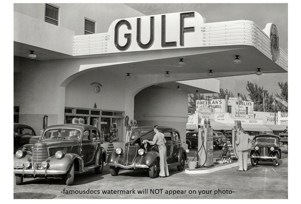 Vintage GULF Gas Station PHOTO 1939 Service Attendant Miami Beach Florida
