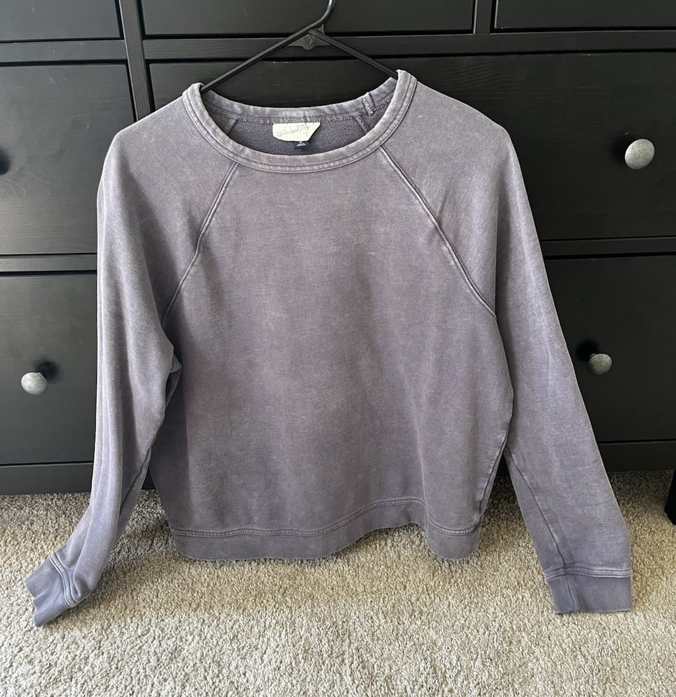 Universal Thread Women's Gray Crew Neck Pullover Sweatshirt Size M