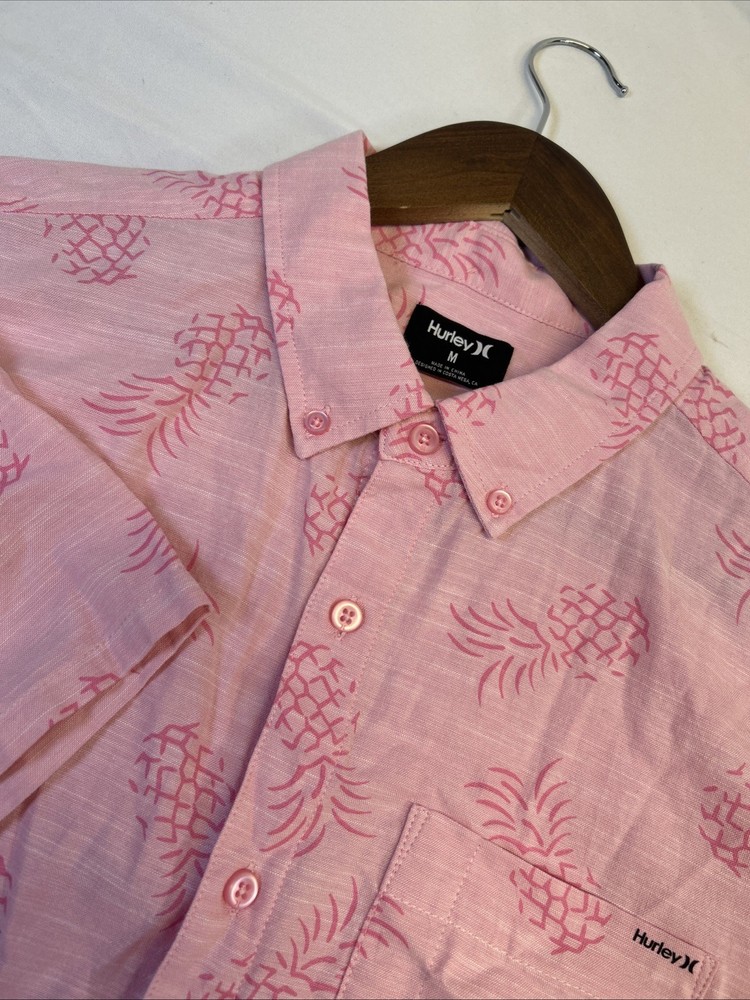 Hurley Hawaiian Shirt Pink Floral Button Down Short Sleeve Men’s Medium Cotton