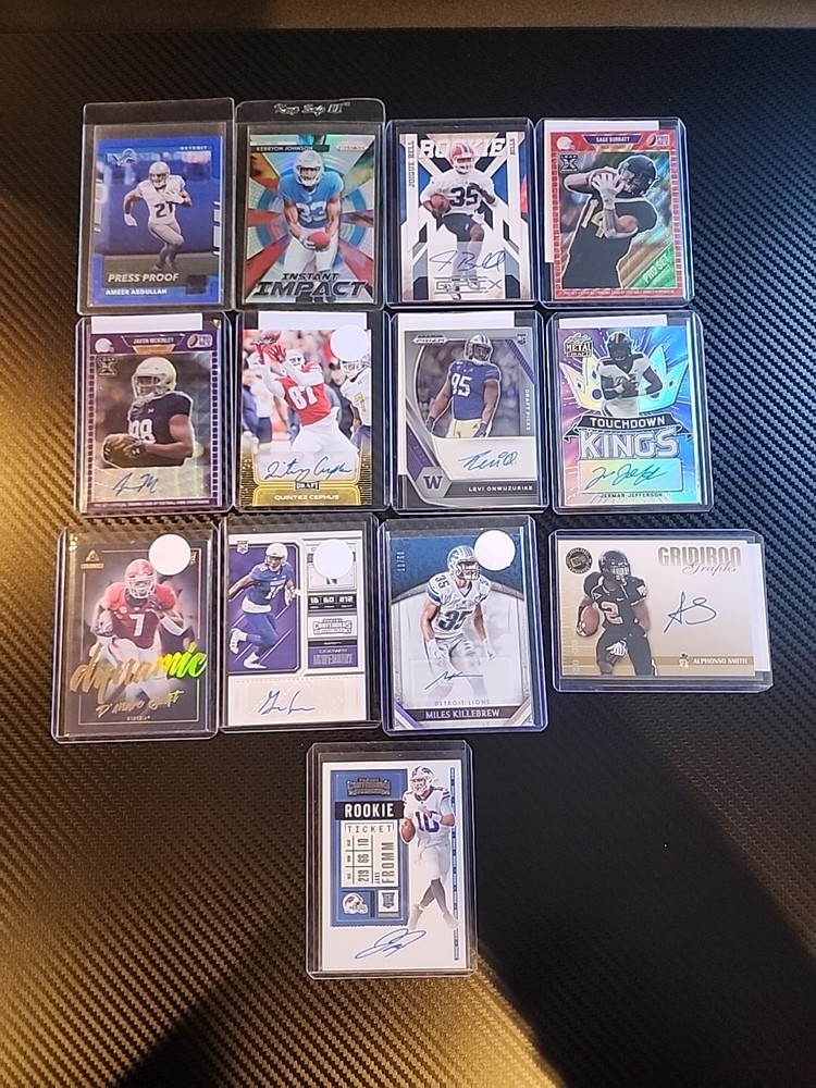 Detroit Lions, Football Auto, Rookie, Relic Lot. 13 Trading Card Lot
