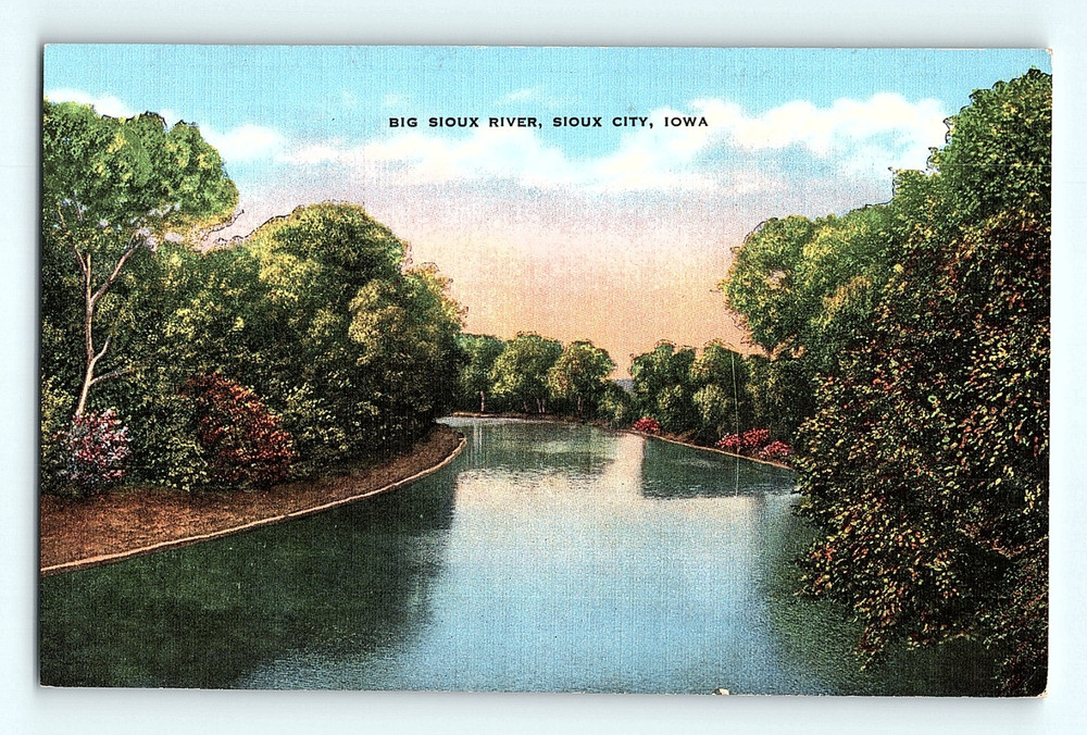 c1940s Sioux City Iowa Big Sioux River Reflective Water Trees Linen Postcard G8