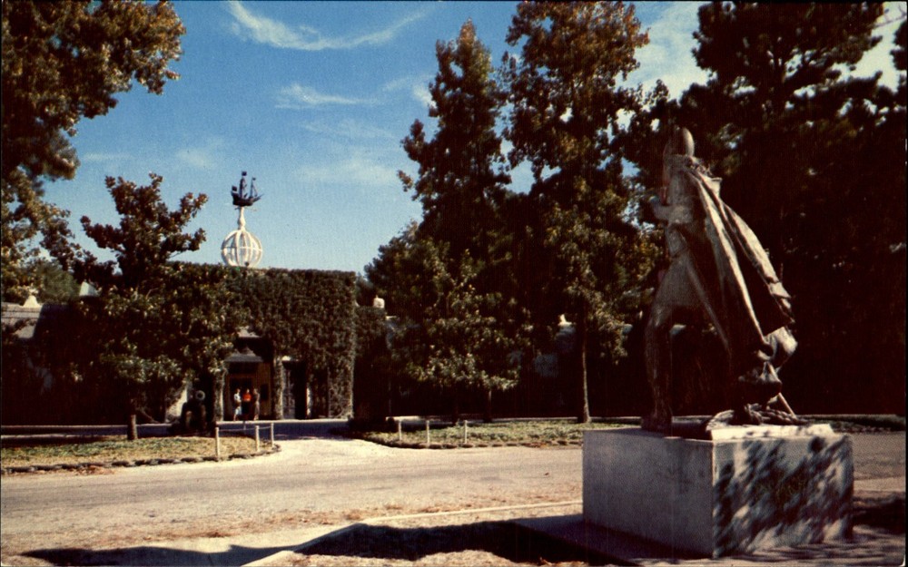Entrance to Mariners Museum Newport News Virginia VA ~ 1950s