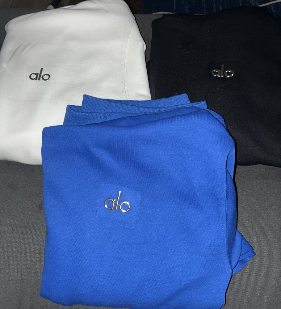 alo Women's Pullover Sweatshirts Solid Logo Black White Blue Regular