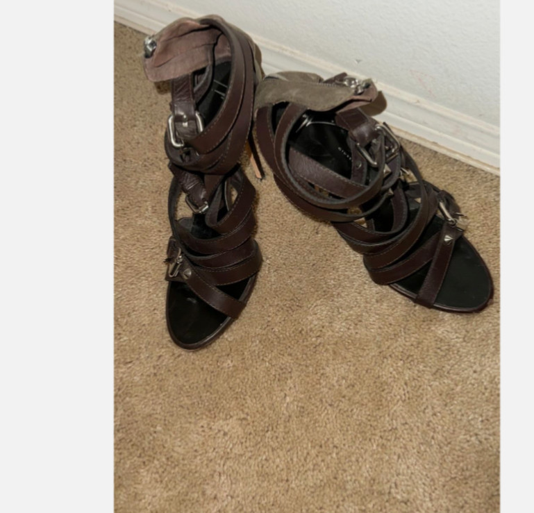 #Luxury brand/ leather Giuseppe ZANOTTI strappy buckled GLADIATOR shoes sandals