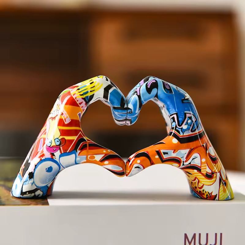 Colorful Graffiti Heart Hands Resin Statue Modern Art Decor Abstract Sculpture-image