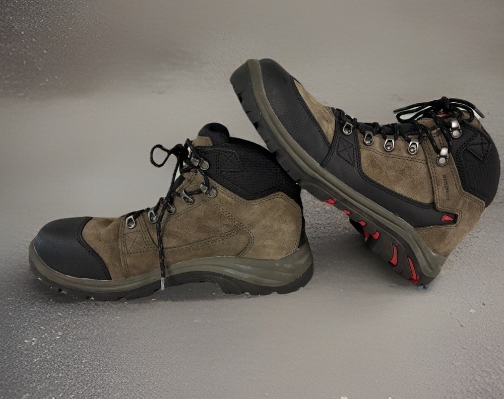 Men's Redwing Waterproof Safety Toe Boot CPA DFW-40 Size 10.5 ASTM F2413-11 M/I/75/C/75 EH