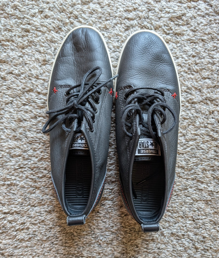 Converse Men's Black Leather Lace-Up Sneakers Round Toe US 9 Rubber Sole