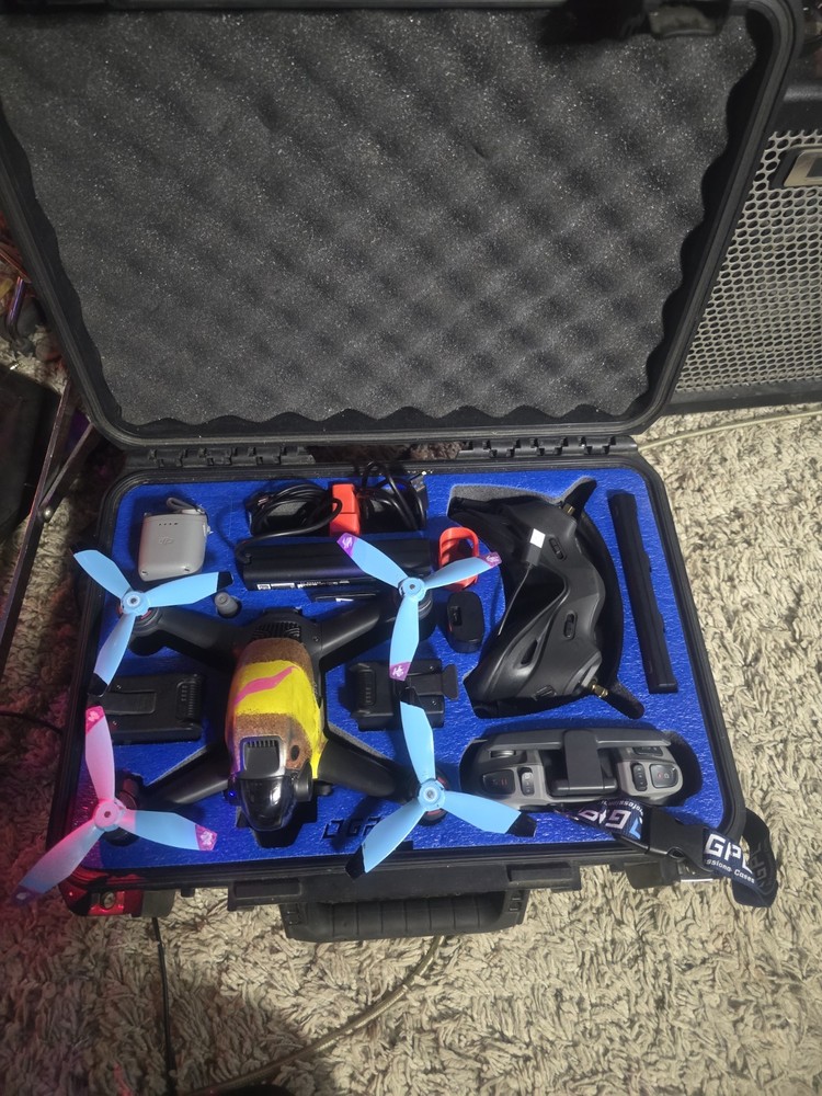 DJI FPV Drone + Fly More Package + Extras, *READ DESCRIPTION*