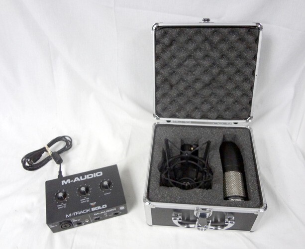 M-Audio M-Track Solo Audio Interface AKG P220 Studio Microphone Arm Mount & Case