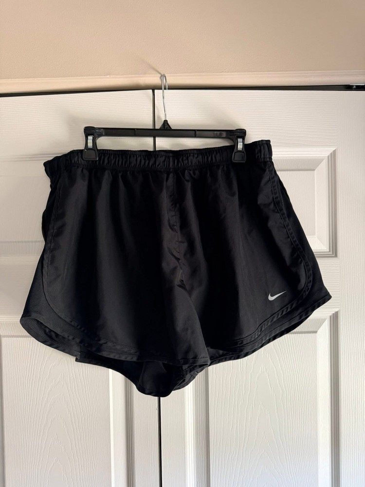 Nike Women’s Black Running & Jogging Shorts 2X Drawstring Lightweight Logo