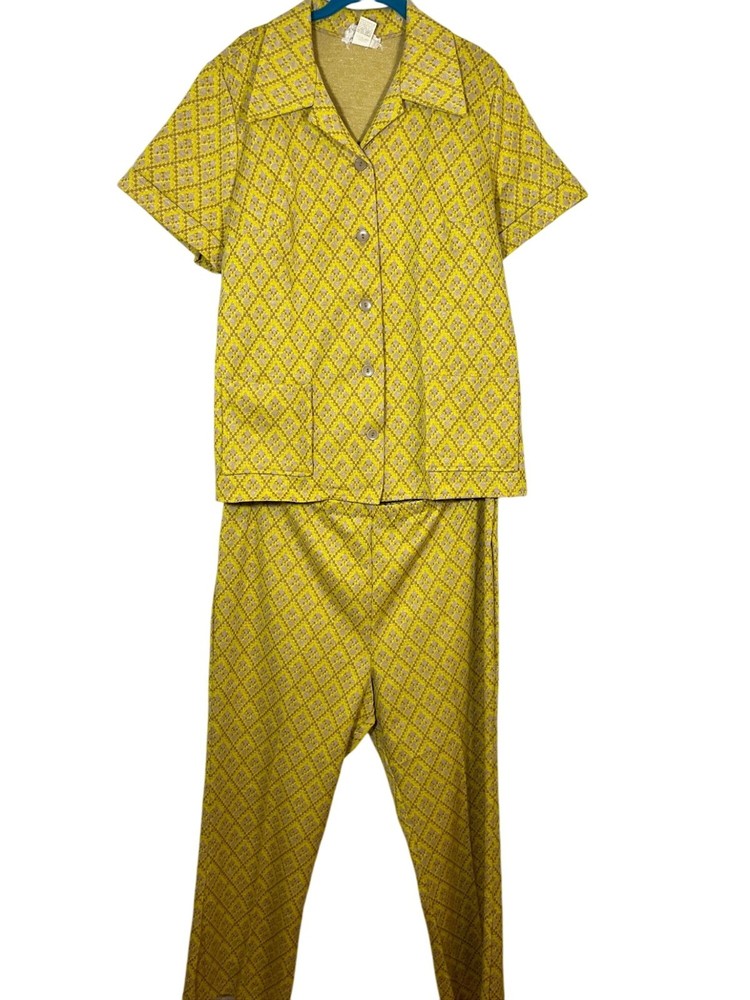 Retro Pant Set Knitwear Yellow Argyle Mod 70s Colorful Disco Flower Power Funky