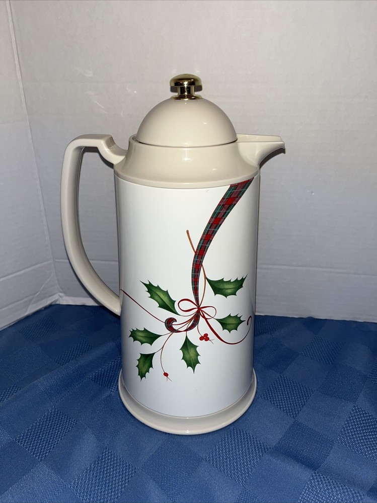 Lenox Holiday Nouveau Thermal Plastic Carafe Holly Berry Christmas Gold Accent-image