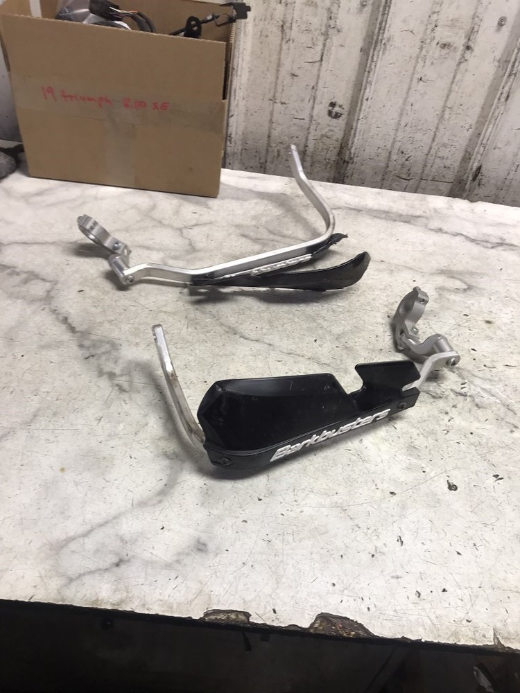19 Triumph Scrambler 1200 XE Right Left Hand Guards Shields Wind Deflectors