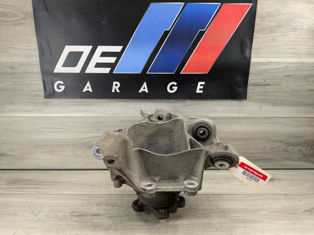 OEM BMW G05 G06 G07 X5 X6 X7 Rear Right Passenger Hub Spindle Knuckle Bearing