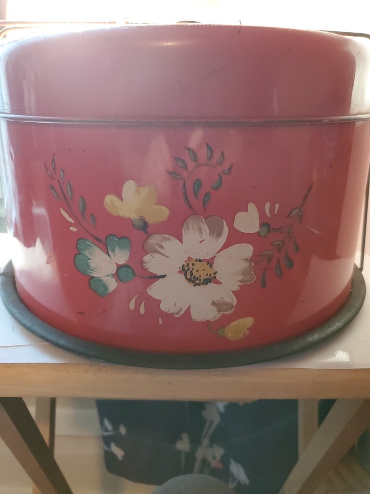 Vintage Red Metal Flower Cake Pie Carrier Mid Century Retro Decor